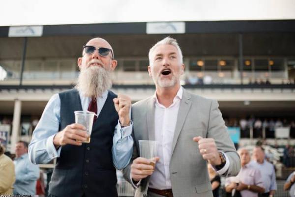 体育项目培训市场背景